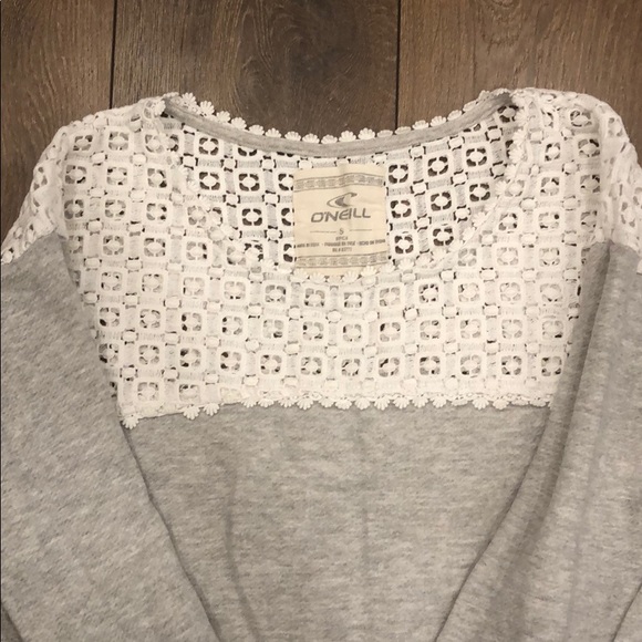 O’Neill Long Sleeve Scallop Trim Shirt Size S - Picture 4 of 8
